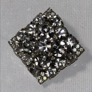 Vintage Weiss Elegant Silver Statement Crystal Brooch